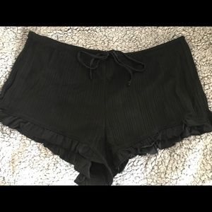 NEW Victoria’s Secret black sleep shorts M